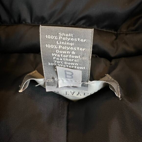 ANN TAYLOR Down Puffer Vest Quilted Sleeveless in Black Women’s Medium - Picture 11 of 11